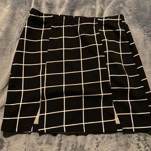 Patterned skirt